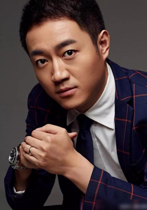 圈内爆料邓伦李沁,甜蜜互动引粉丝热议  第2张